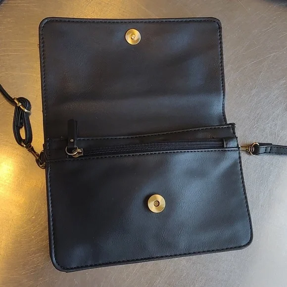 Relic by Fossil EUC - Picture 3 of 8